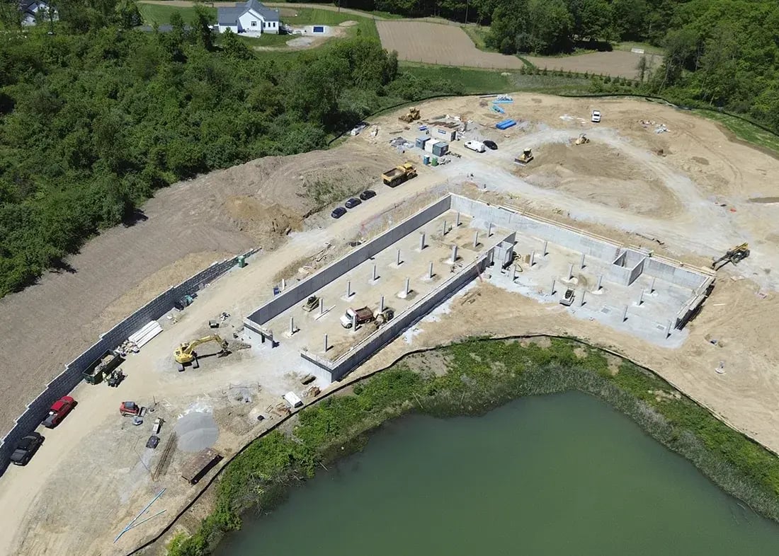 OSLGR-retreat-pond-view-construction
